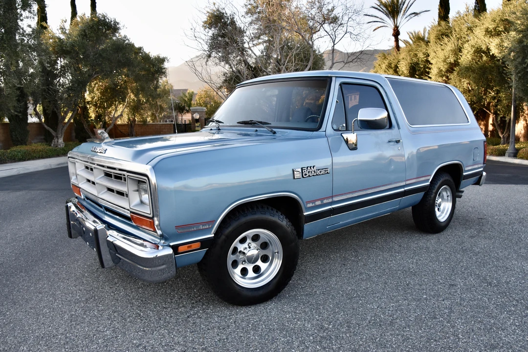 1988 Dodge Ramcharger - Image 9 of 31