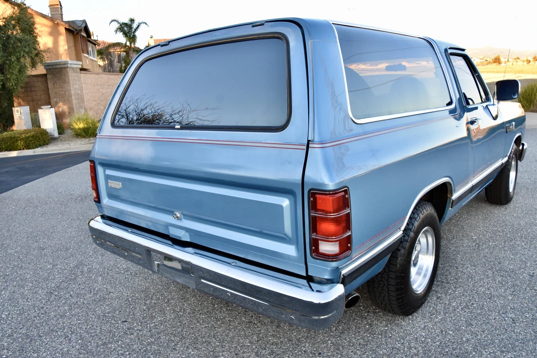 1988 Dodge Ramcharger - Image 15 of 31