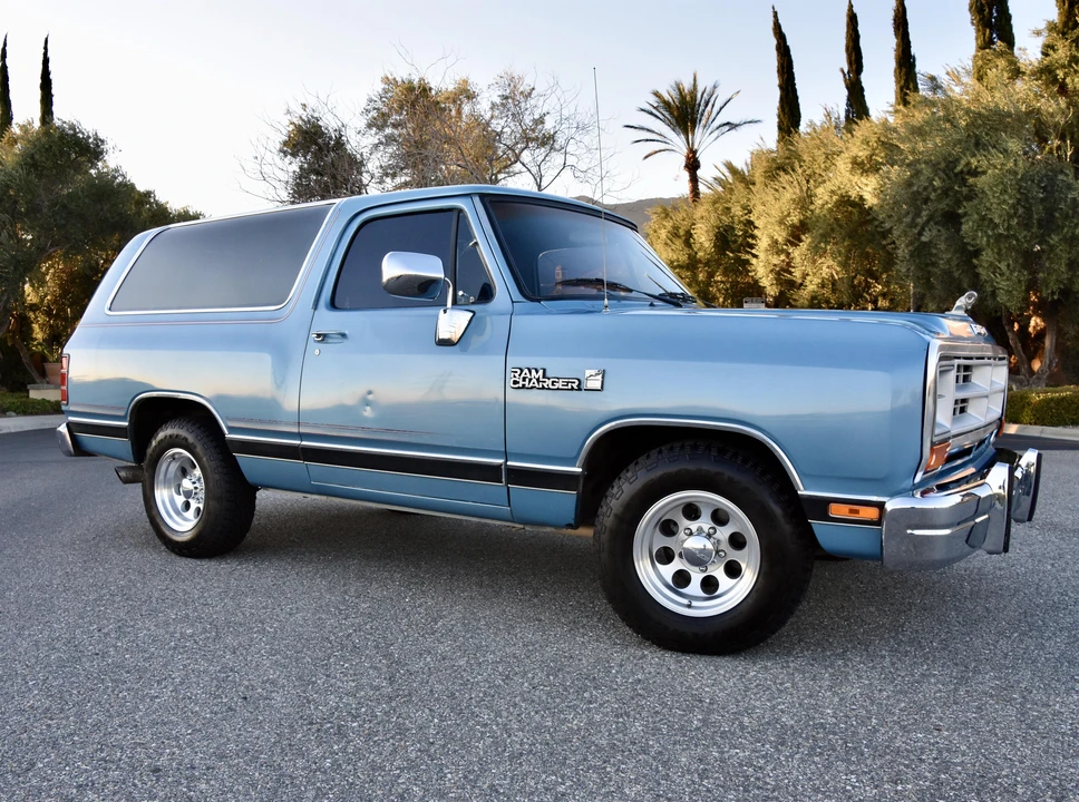 1988 Dodge Ramcharger - Image 17 of 31