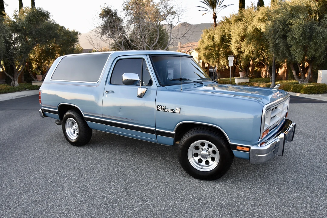 1988 Dodge Ramcharger - Image 18 of 31