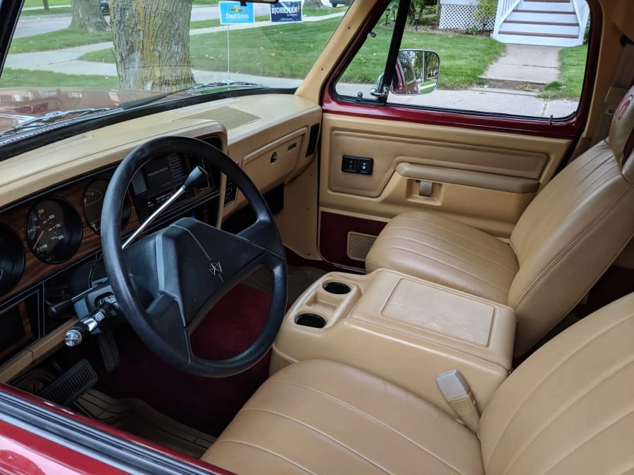1988 Dodge Ramcharger - Image 3 of 3