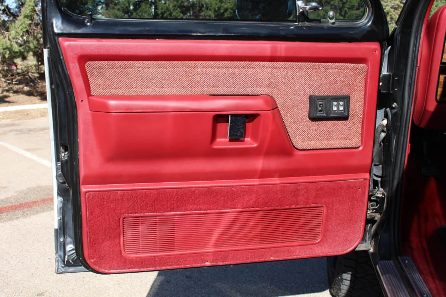 1988 Dodge Ramcharger - Image 24 of 27