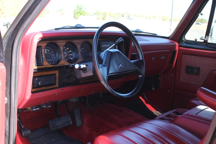 1988 Dodge Ramcharger - Image 4 of 31