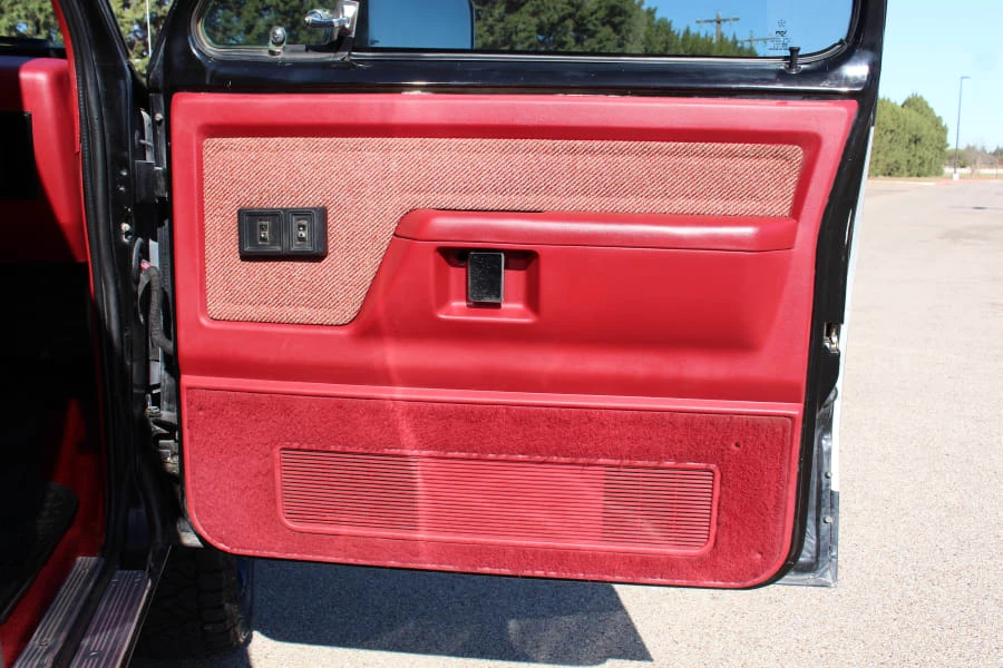 1988 Dodge Ramcharger - Image 18 of 31