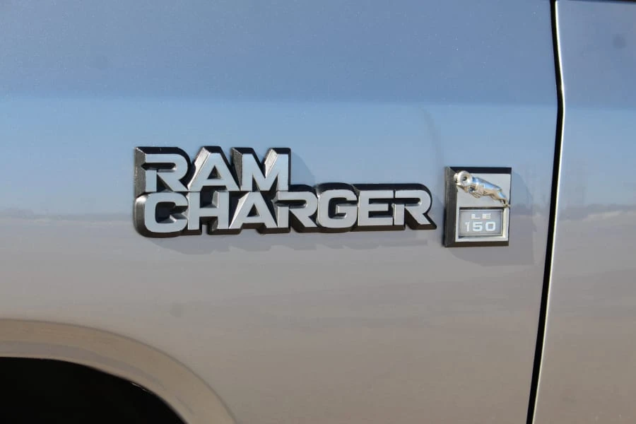 1988 Dodge Ramcharger - Image 15 of 27