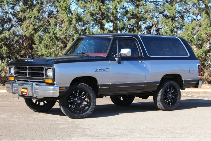 1988 Dodge Ramcharger - Image 8 of 27