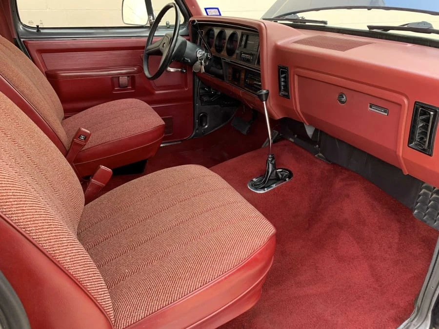 1988 Dodge Ramcharger - Image 6 of 11
