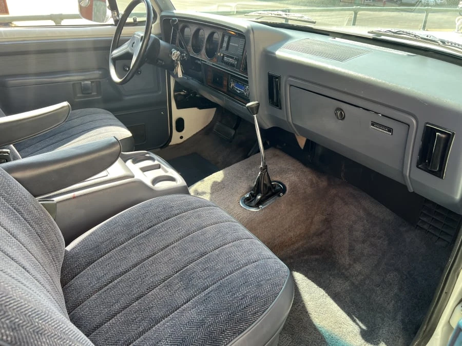 1988 Dodge Ramcharger - Image 8 of 11