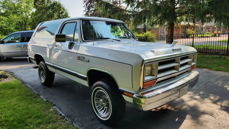 1988 Dodge Ramcharger - Image 7 of 8