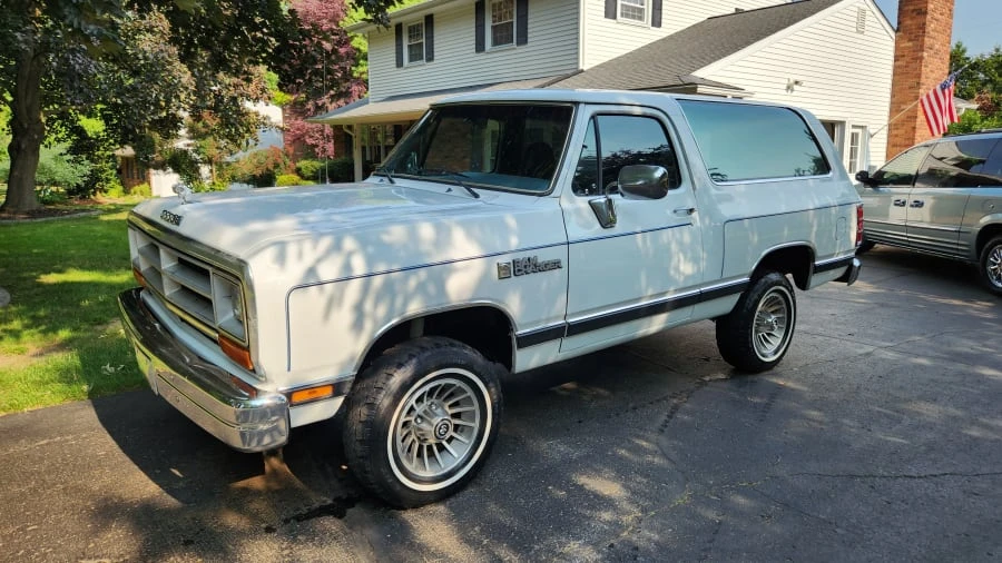 1988 Dodge Ramcharger - Image 8 of 8