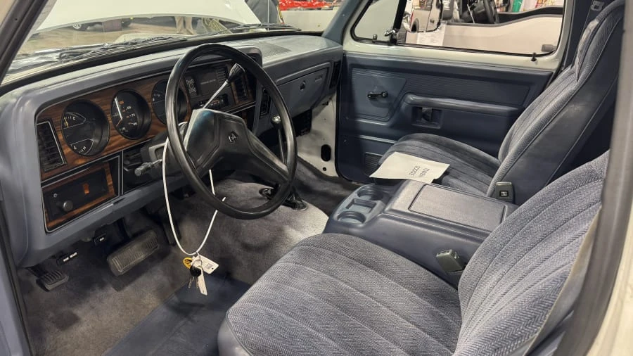 1988 Dodge Ramcharger - Image 5 of 6