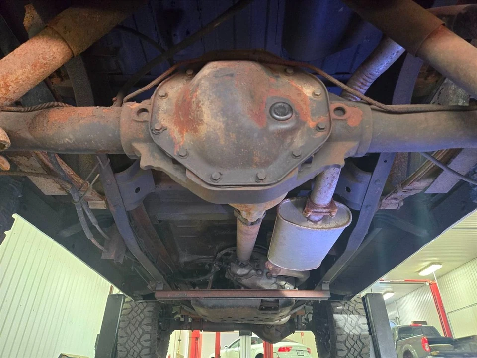 1988 Dodge Ramcharger - Image 30 of 31