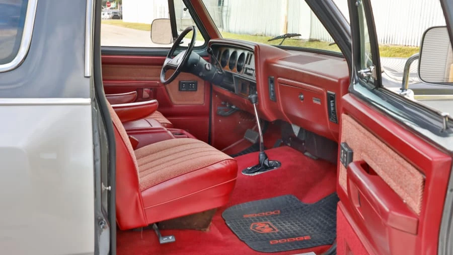1988 Dodge Ramcharger - Image 5 of 27