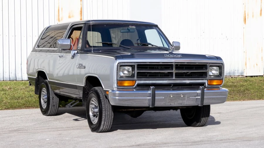 1988 Dodge Ramcharger - Image 12 of 27