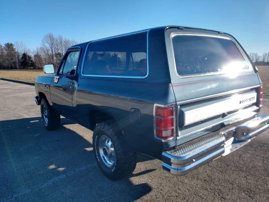 1988 Dodge Ramcharger - Image 3 of 6