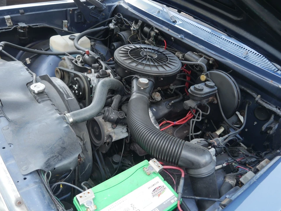 1988 Dodge Ramcharger - Image 6 of 24