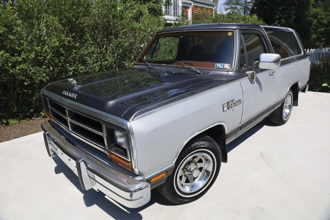 1988 Dodge Ramcharger - Image 5 of 31