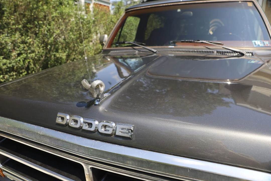 1988 Dodge Ramcharger - Image 22 of 31