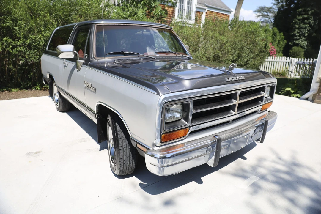 1988 Dodge Ramcharger - Image 18 of 31