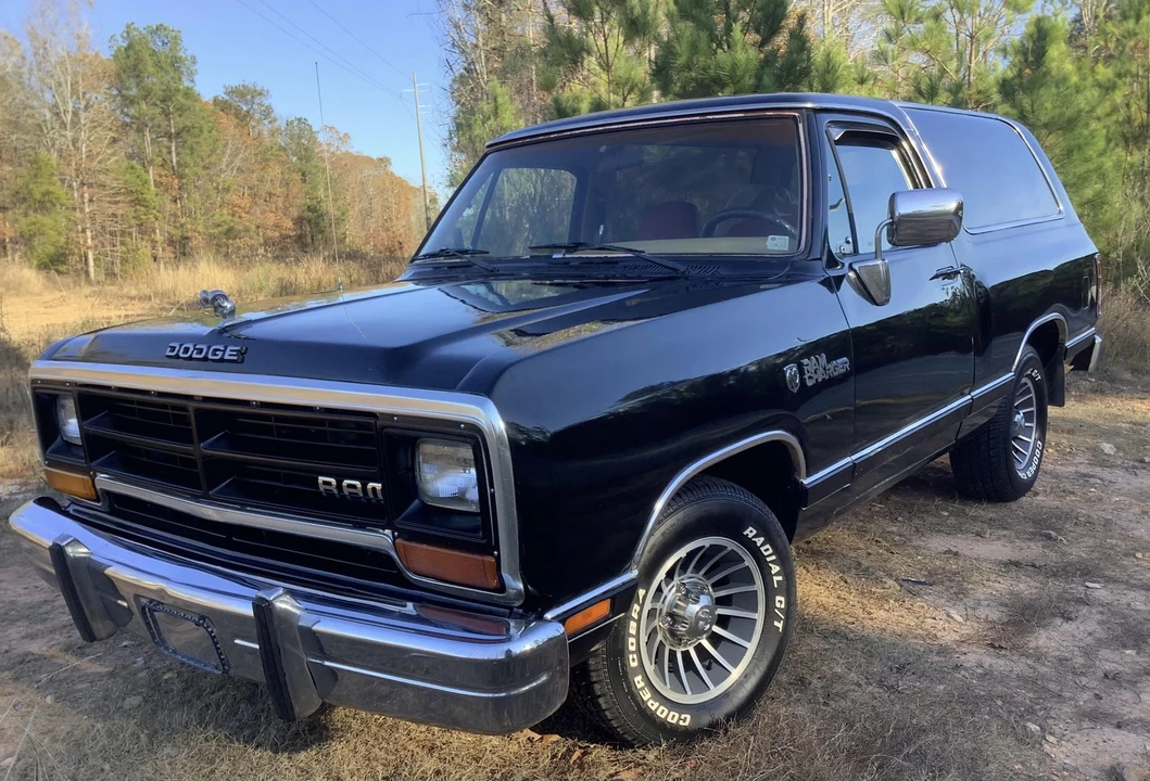 1988 Dodge Ramcharger - Image 2 of 31