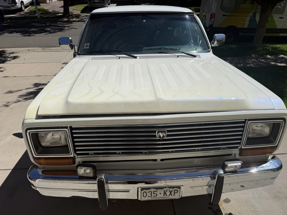 1988 Dodge Ramcharger - Image 4 of 31