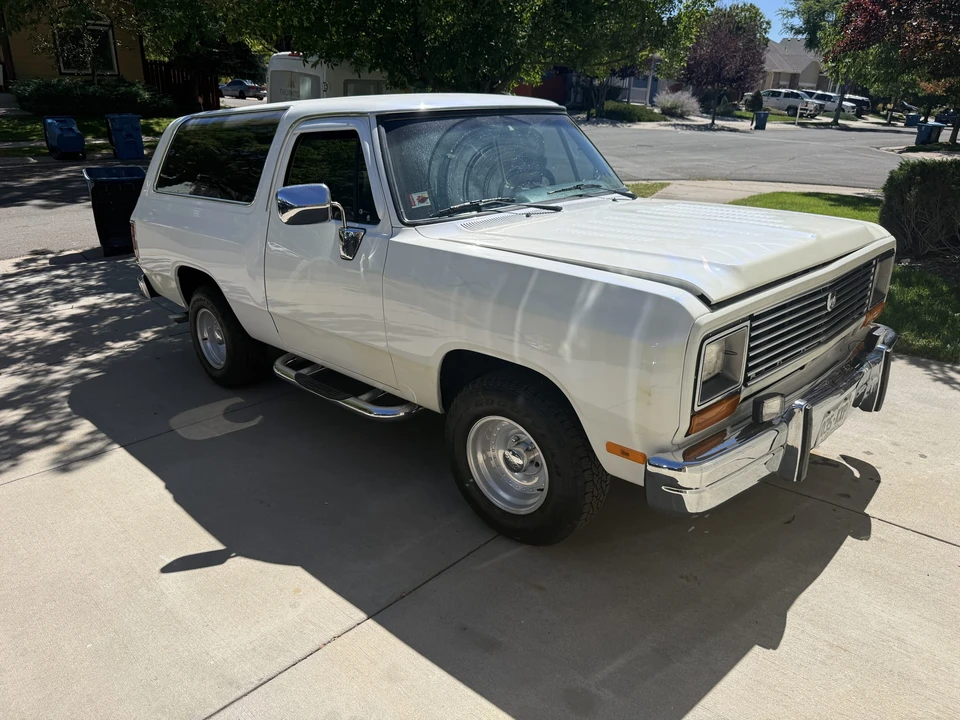 1988 Dodge Ramcharger - Image 5 of 31