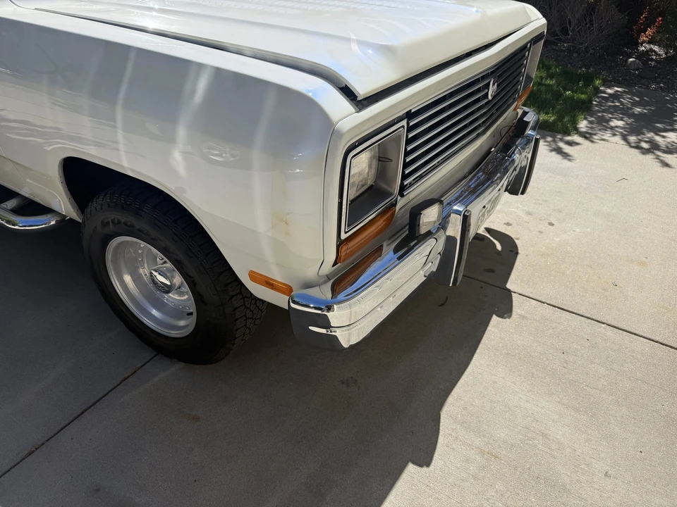 1988 Dodge Ramcharger - Image 13 of 31