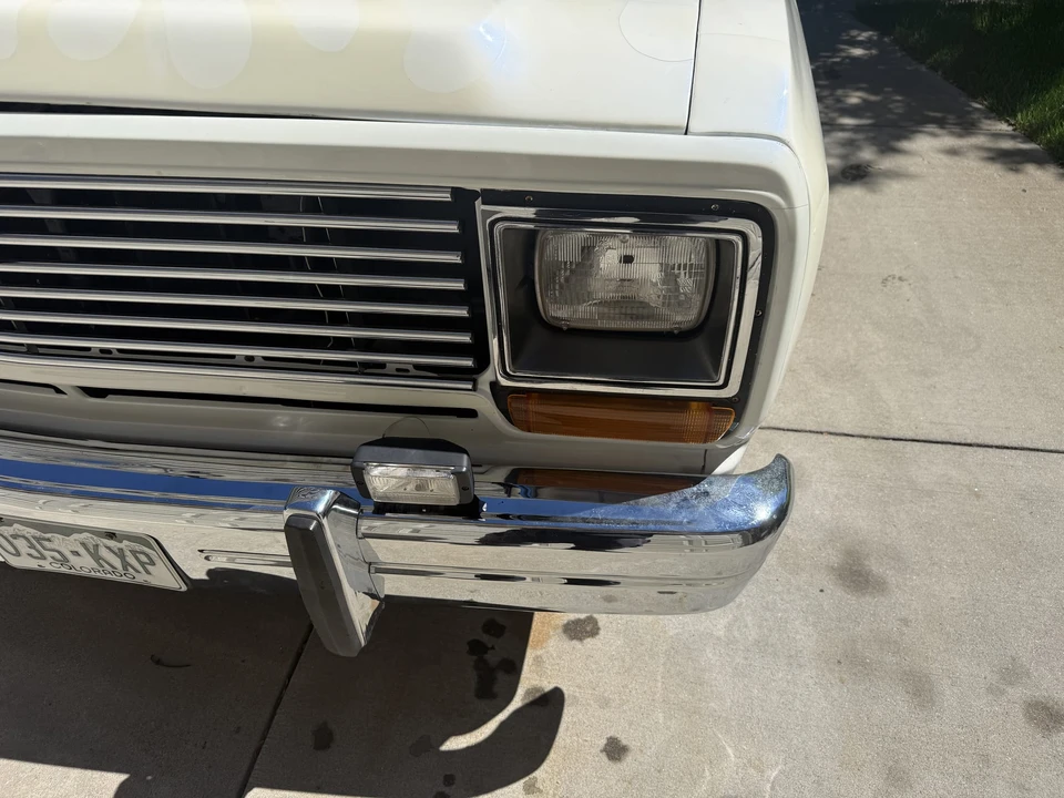 1988 Dodge Ramcharger - Image 17 of 31