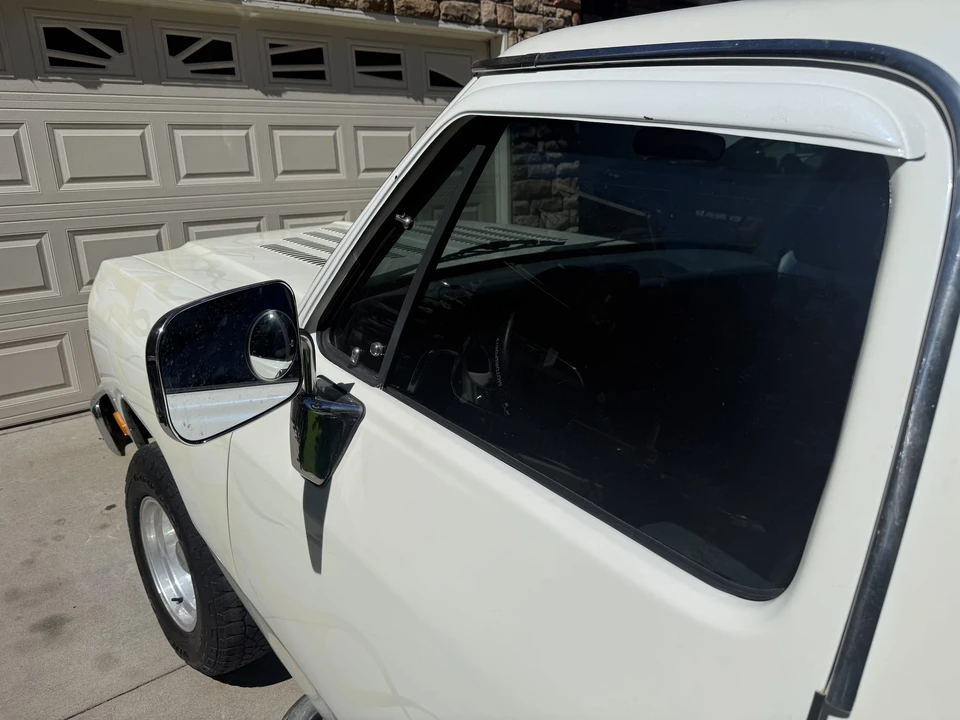 1988 Dodge Ramcharger - Image 18 of 31