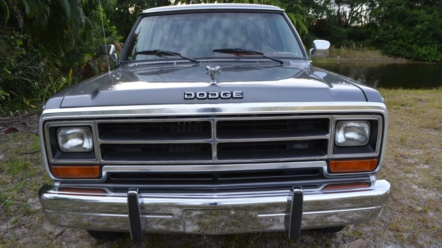 1988 Dodge Ramcharger - Image 18 of 26