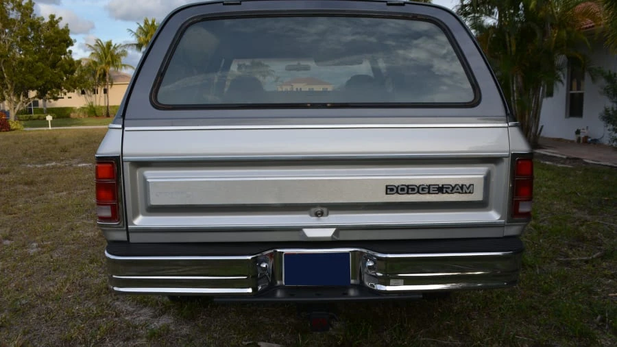 1988 Dodge Ramcharger - Image 19 of 26