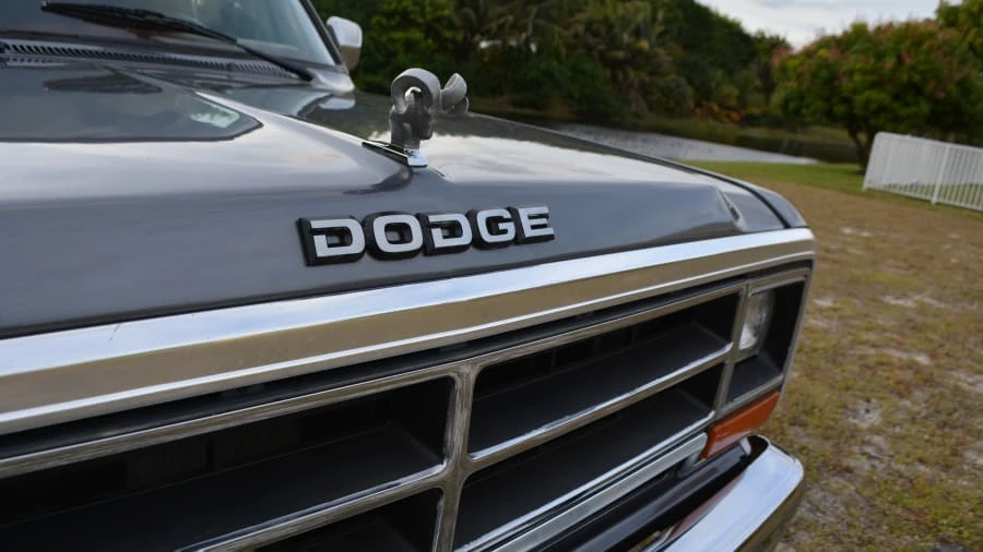 1988 Dodge Ramcharger - Image 20 of 26
