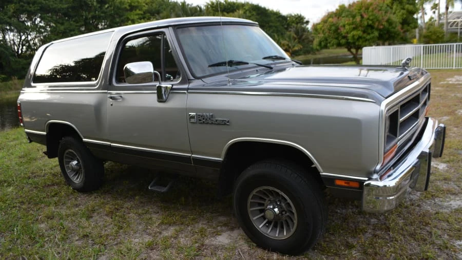 1988 Dodge Ramcharger - Image 21 of 26