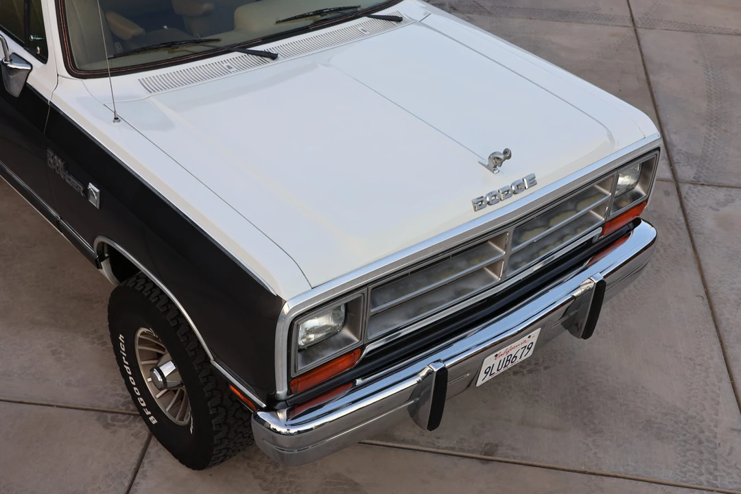 1988 Dodge Ramcharger - Image 19 of 31