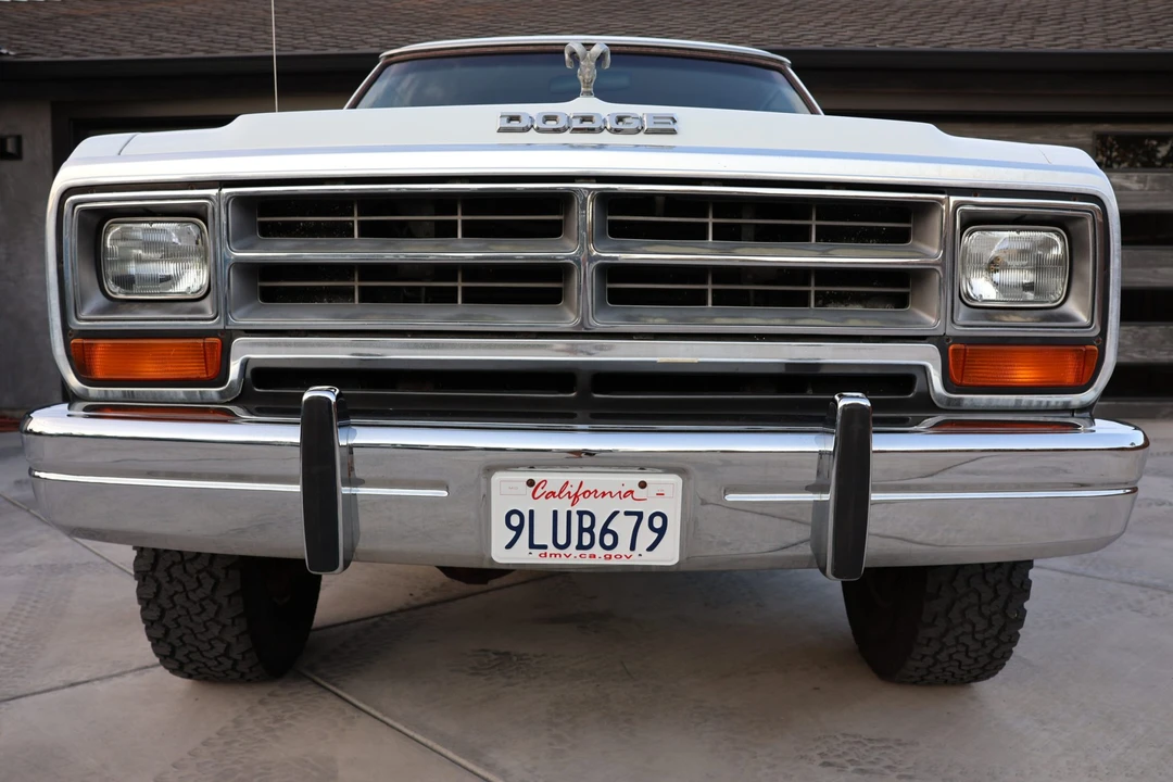 1988 Dodge Ramcharger - Image 7 of 31