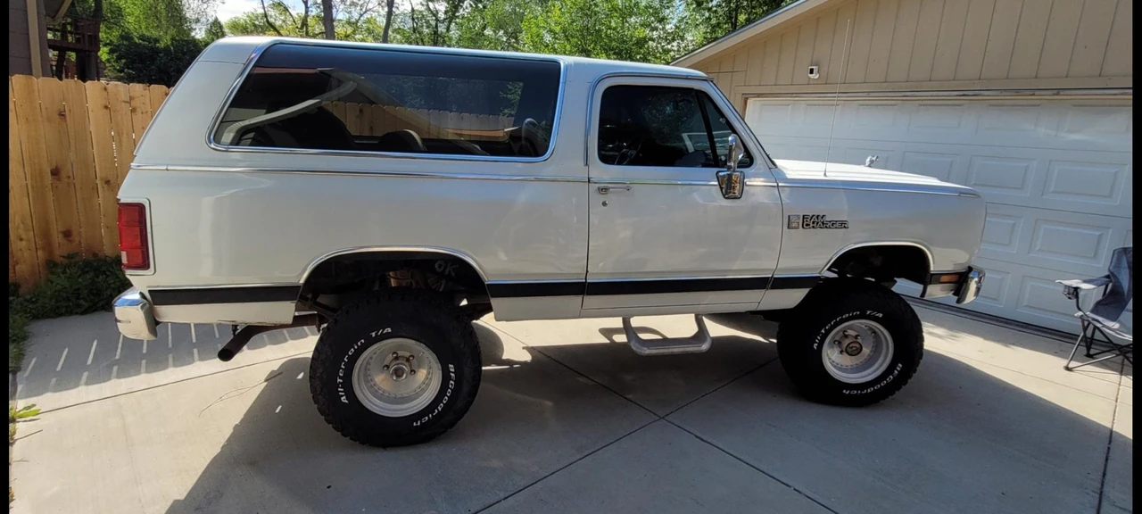 1988 Dodge Ramcharger - Image 7 of 31