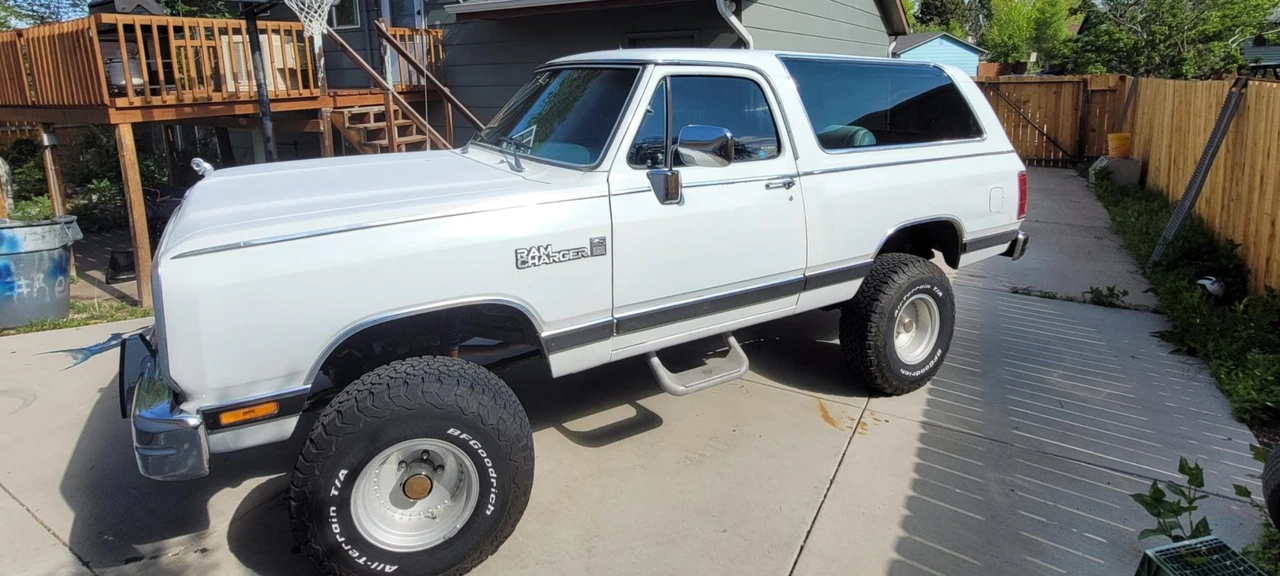 1988 Dodge Ramcharger - Image 3 of 31