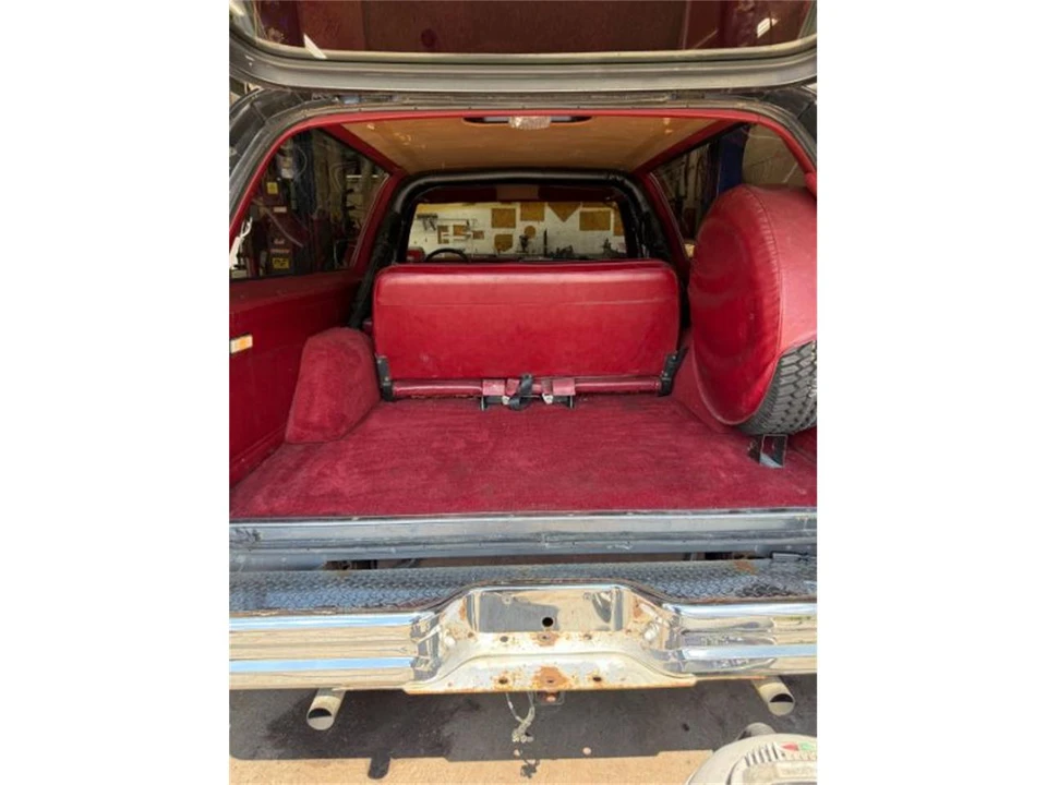 1988 Dodge Ramcharger - Image 6 of 18