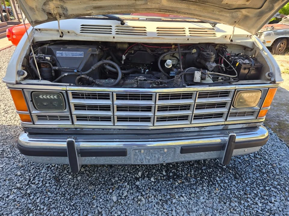 1988 Dodge Ram 1st Gen - Image 15 of 18