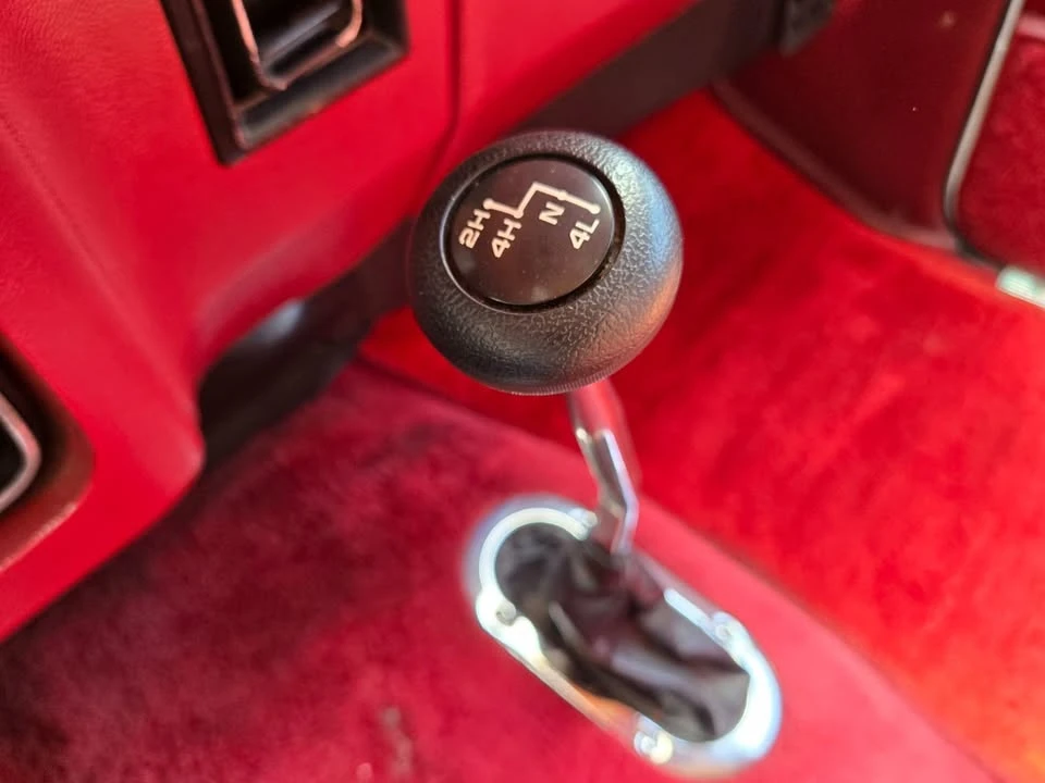 1988 Dodge Ramcharger - Image 19 of 20