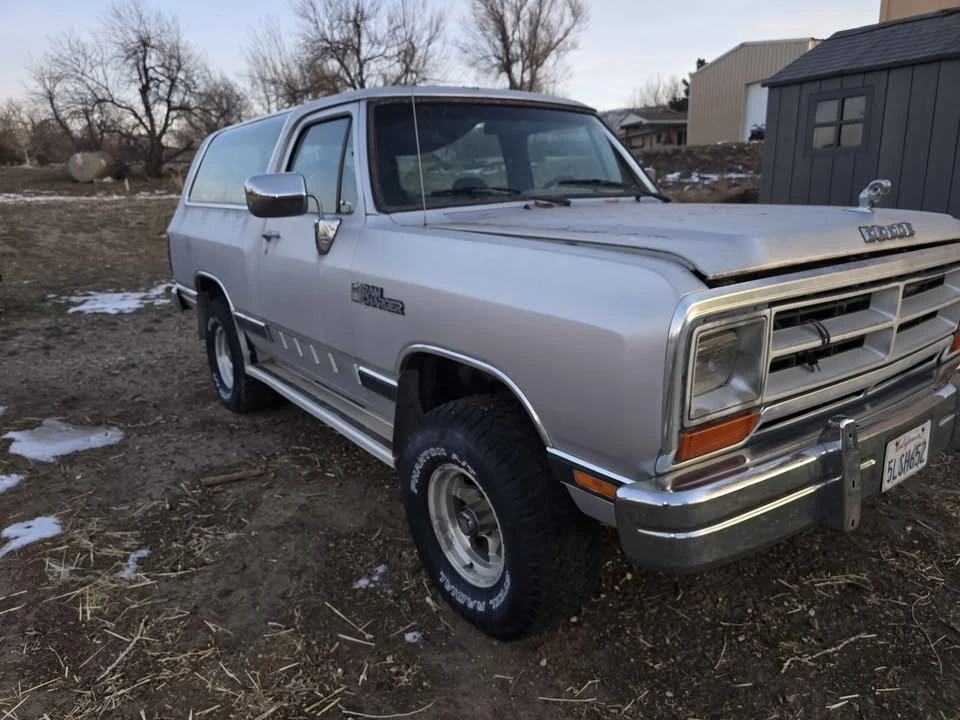 1988 Dodge Ramcharger - Image 2 of 2