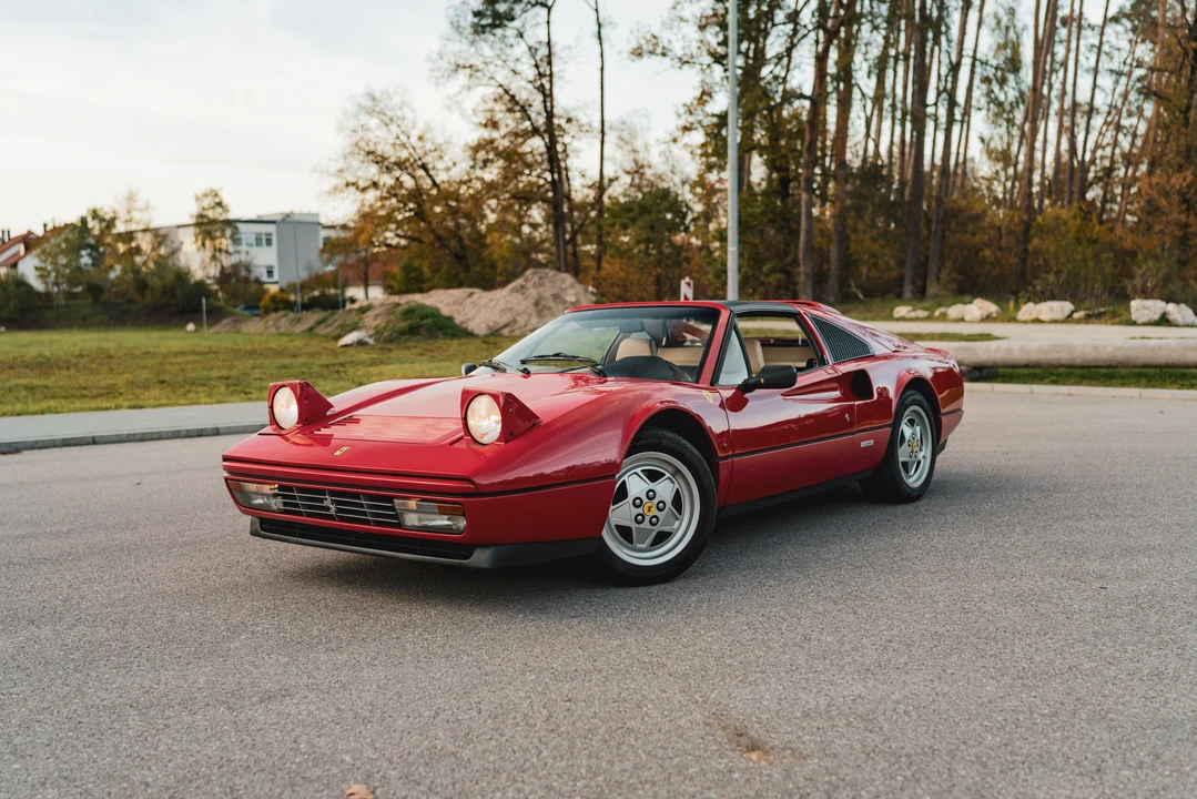 1988 Ferrari 328 GTS - Image 10 of 31