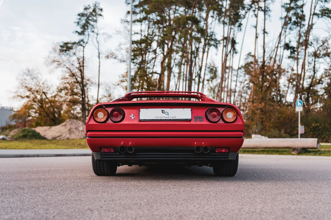 1988 Ferrari 328 GTS - Image 7 of 31