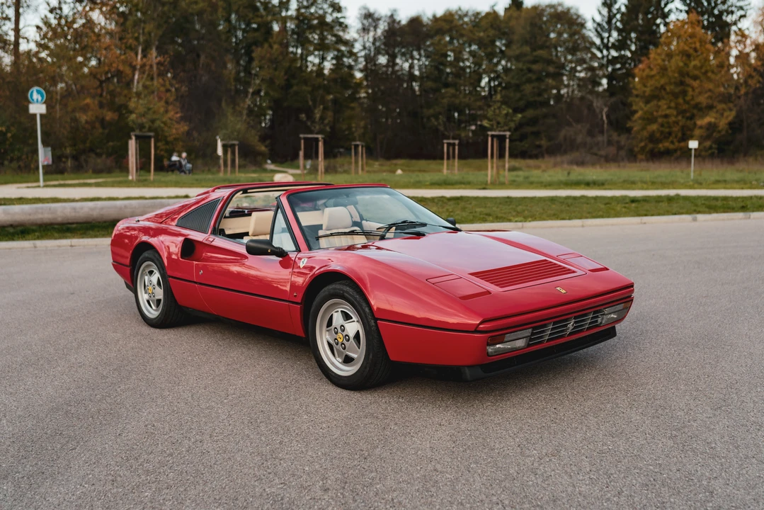 1988 Ferrari 328 GTS - Image 12 of 31