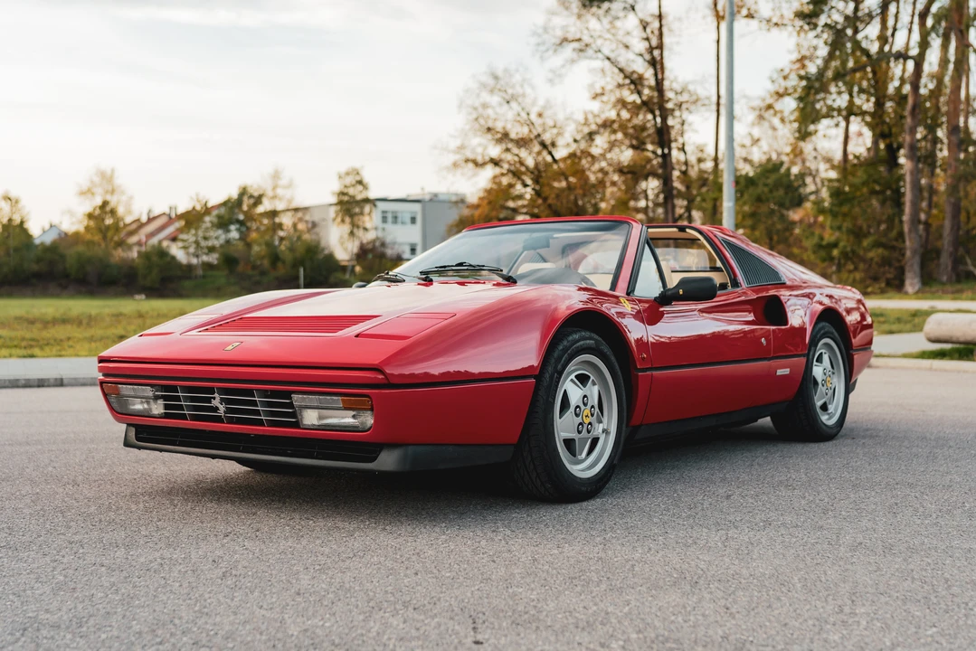 1988 Ferrari 328 GTS - Image 2 of 31