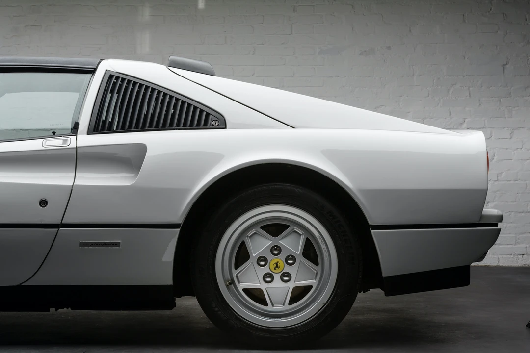 1988 Ferrari 328 GTS - Image 14 of 31