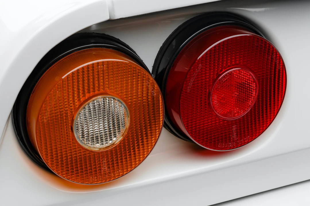 1988 Ferrari 328 GTS - Image 25 of 31