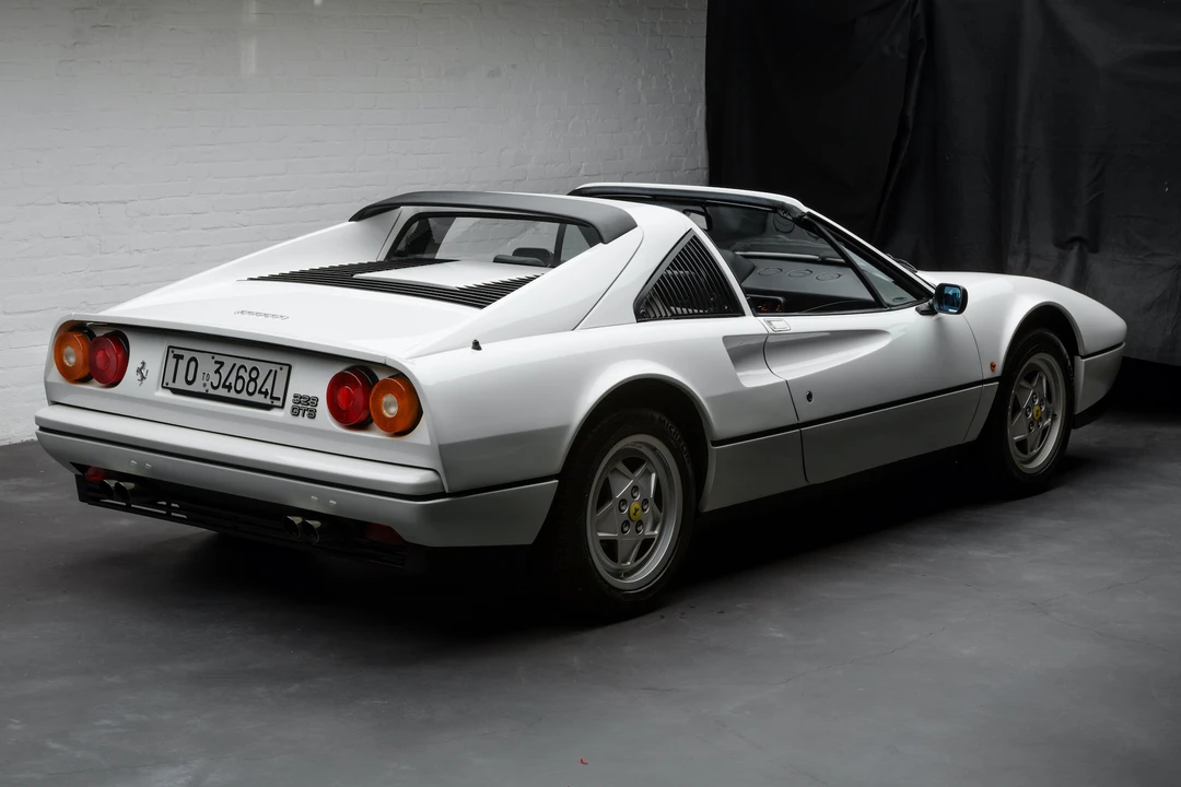 1988 Ferrari 328 GTS - Image 10 of 31