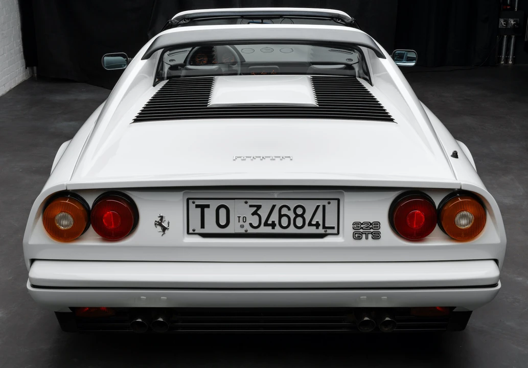 1988 Ferrari 328 GTS - Image 12 of 31