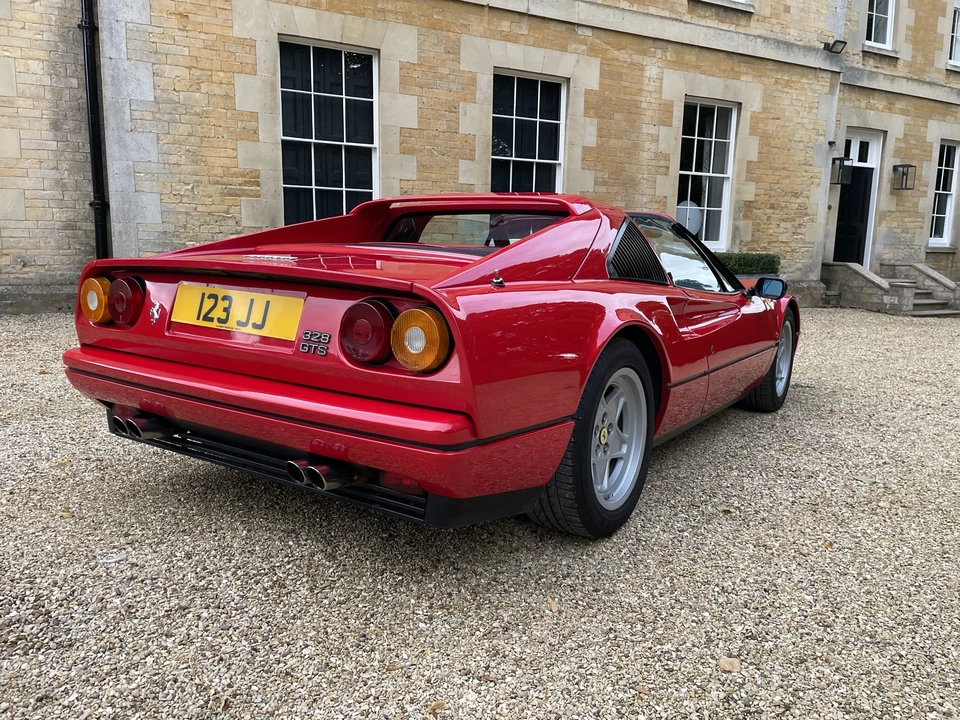 1988 Ferrari 328 GTS - Image 7 of 31